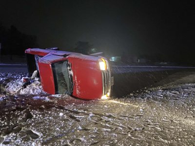 No one injured in single-vehicle accident